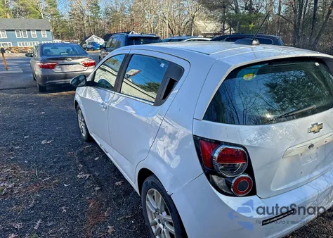 2015 Chevrolet Sonic Lt z USA, uszkodzony, nr VIN 1G1JC6SH2F4126968